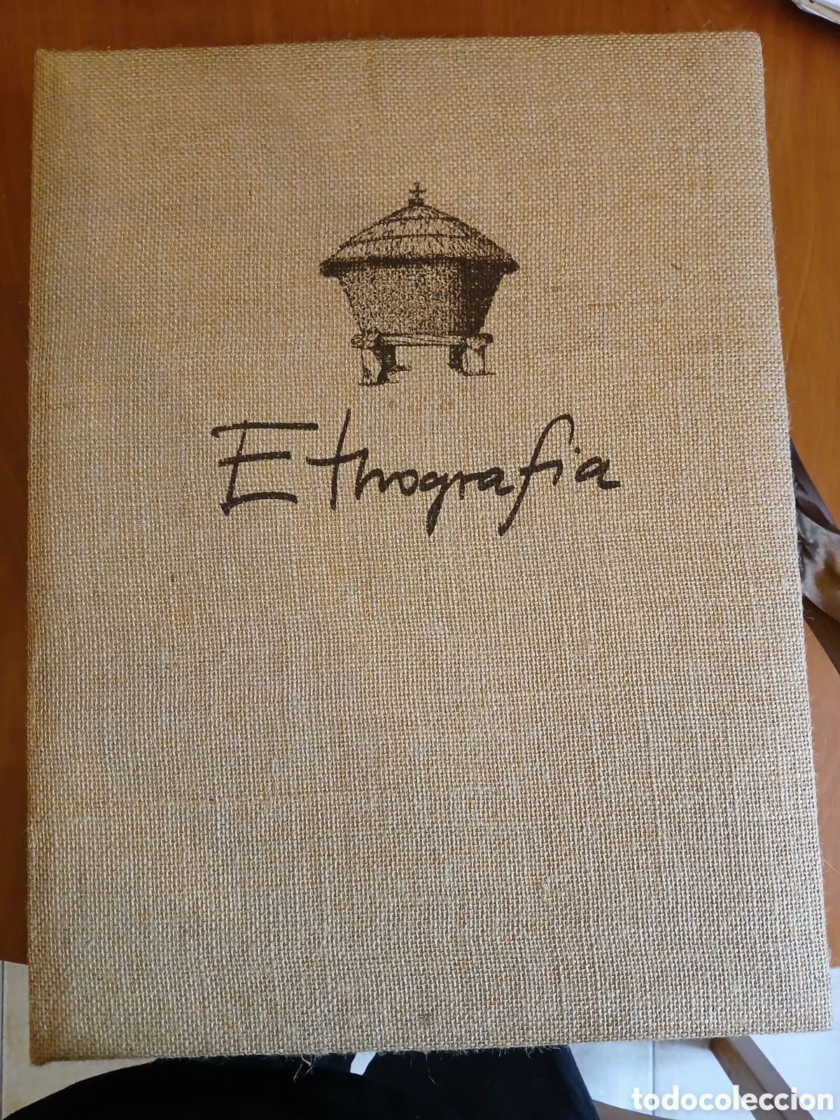 Libros de segunda mano: Etnograf&iacute;a. Xaqu&iacute;n Lorenzo Fern&aacute;ndez.