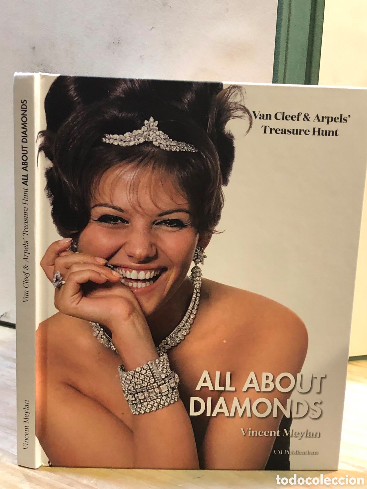 Libros de segunda mano: Van Cleef & Arpels' Treasure Hunt. All about Diamonds - Vincent Meylan