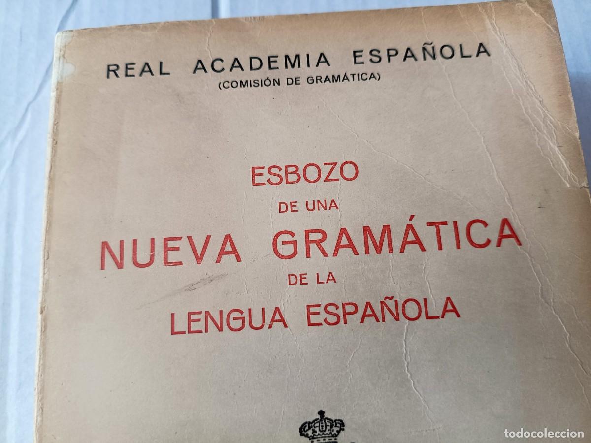 Livros em segunda m&atilde;o: Esbozo de una nueva gram&aacute;tica de la lengua espa&ntilde;ola, publicado por la Real Academia Espa&ntilde;ola (Comisi