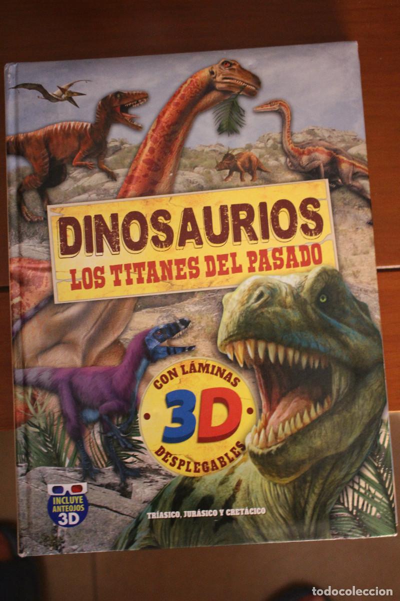 Libros de segunda mano: DINOSAURIOS. LOS TITANES DEL PASADO. Editorial Clasa.
