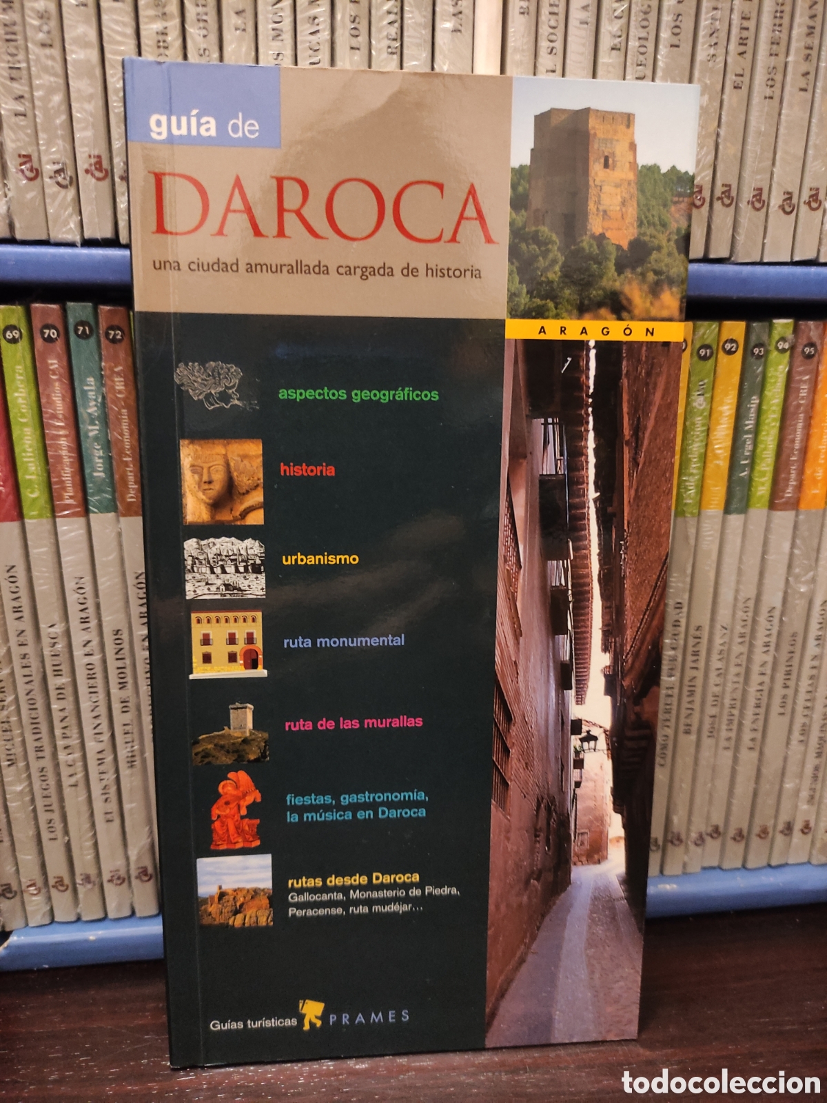 Libros de segunda mano: GUIA DE DAROCA una ciudad amurallada cargada de historia