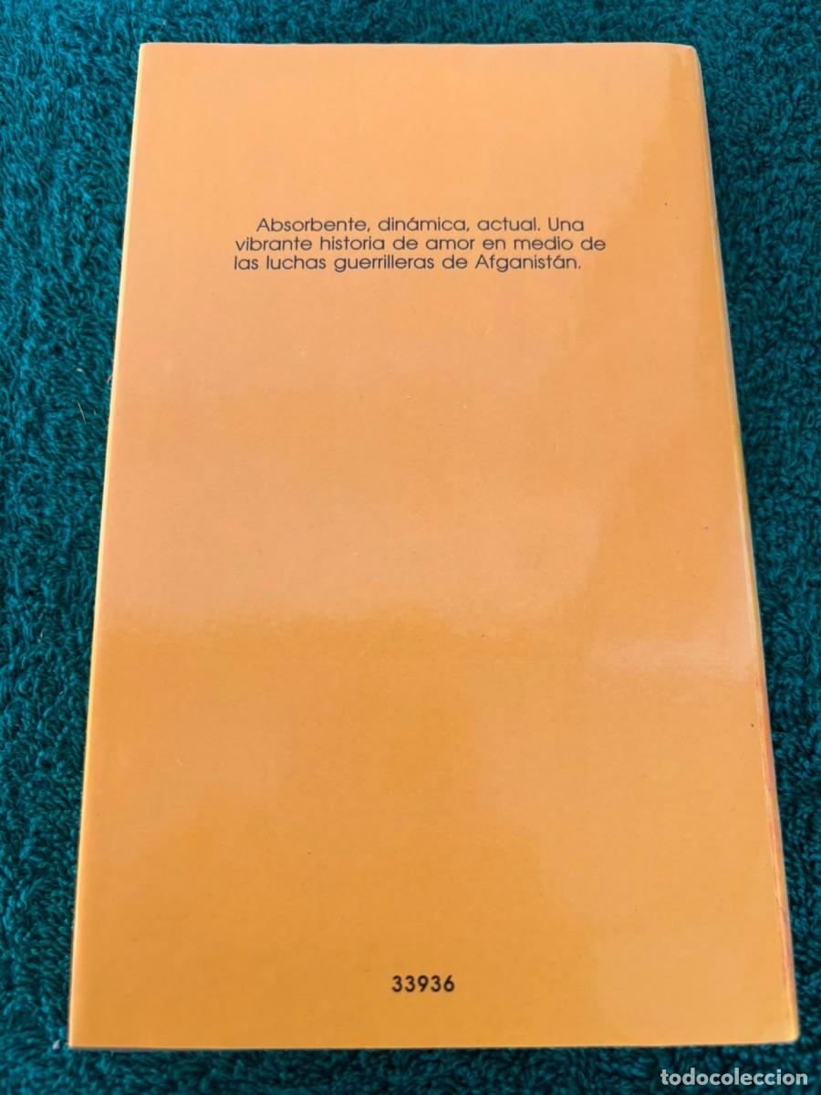 Libros de segunda mano: El valle de los leones - Ken Follett - Foto 3