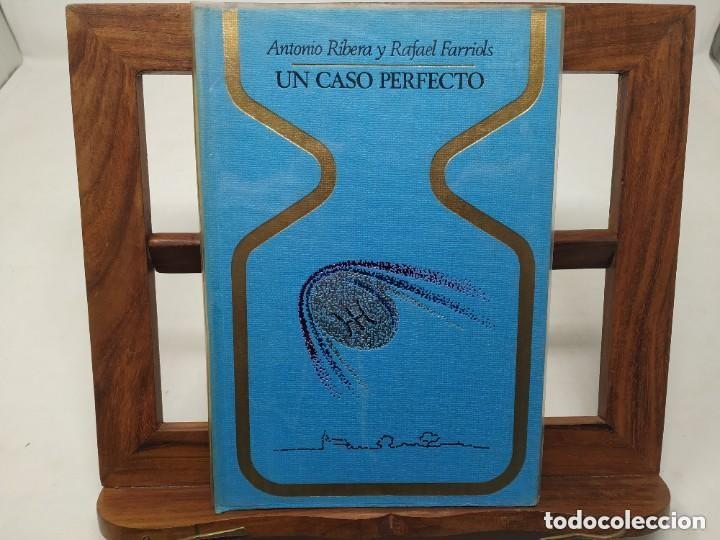 Libros de segunda mano: Un Caso Perfecto - Antonio Ribera y Rafael Farriols - Plaza & Jan&eacute;s Editores - Otros Mundos