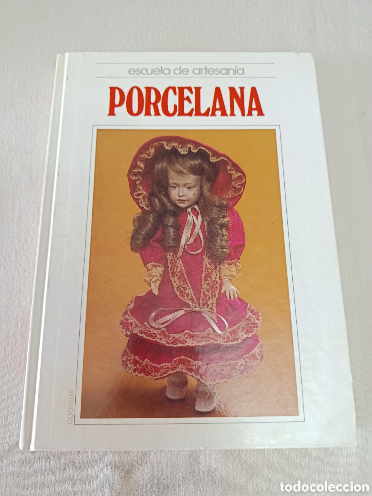 Libros de segunda mano: Escuela de artesan&iacute;a - porcelana