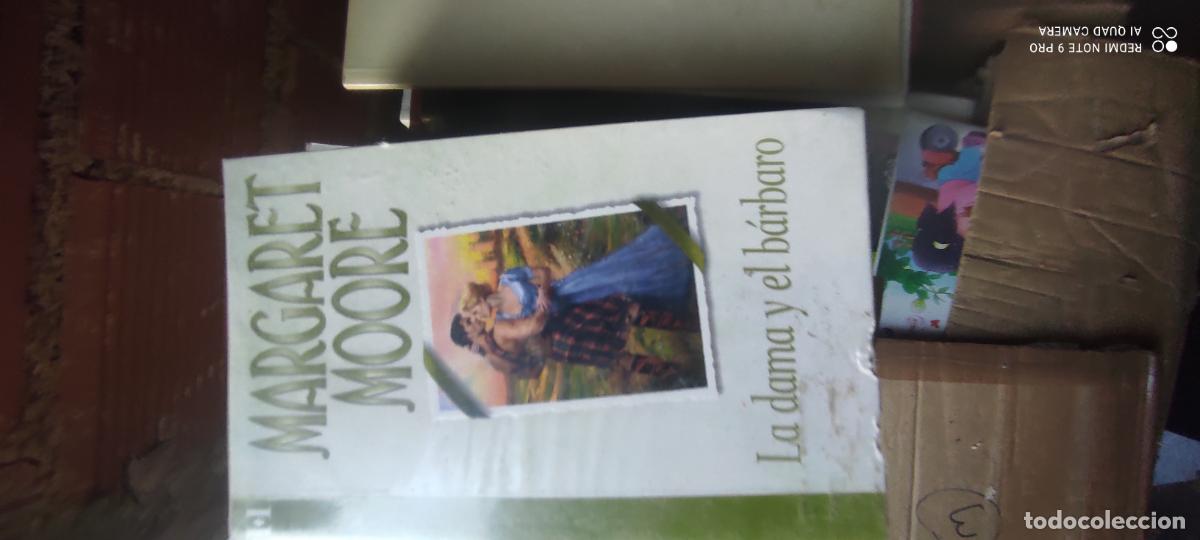 Libros de segunda mano: La dama y el b&aacute;rbaro. Por Margaret Moore. Ed Harlequin