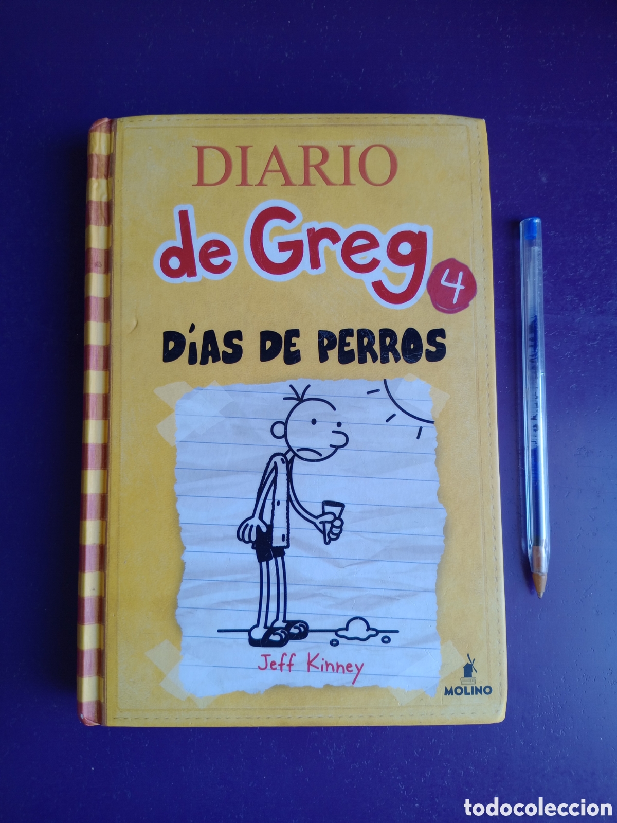 Libros de segunda mano: DIARIO DE GREG 4 - DIAS DE PERROS - JEFF KINNEY - ED MOLINO 5&ordf; ED 2011 - SIN APENAS USO