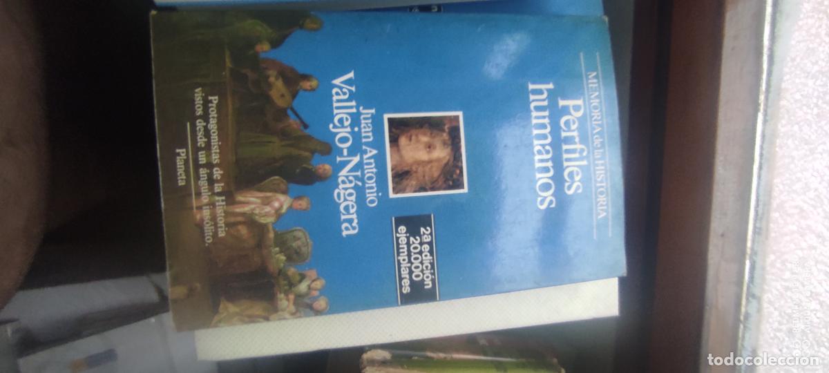 Libros de segunda mano: PERFILES HUMANOS, VALLEJO - N&Aacute;GERA, Juan Antonio. BIEN CONSERVADO. MEMORIAS DE LA HISTORIA