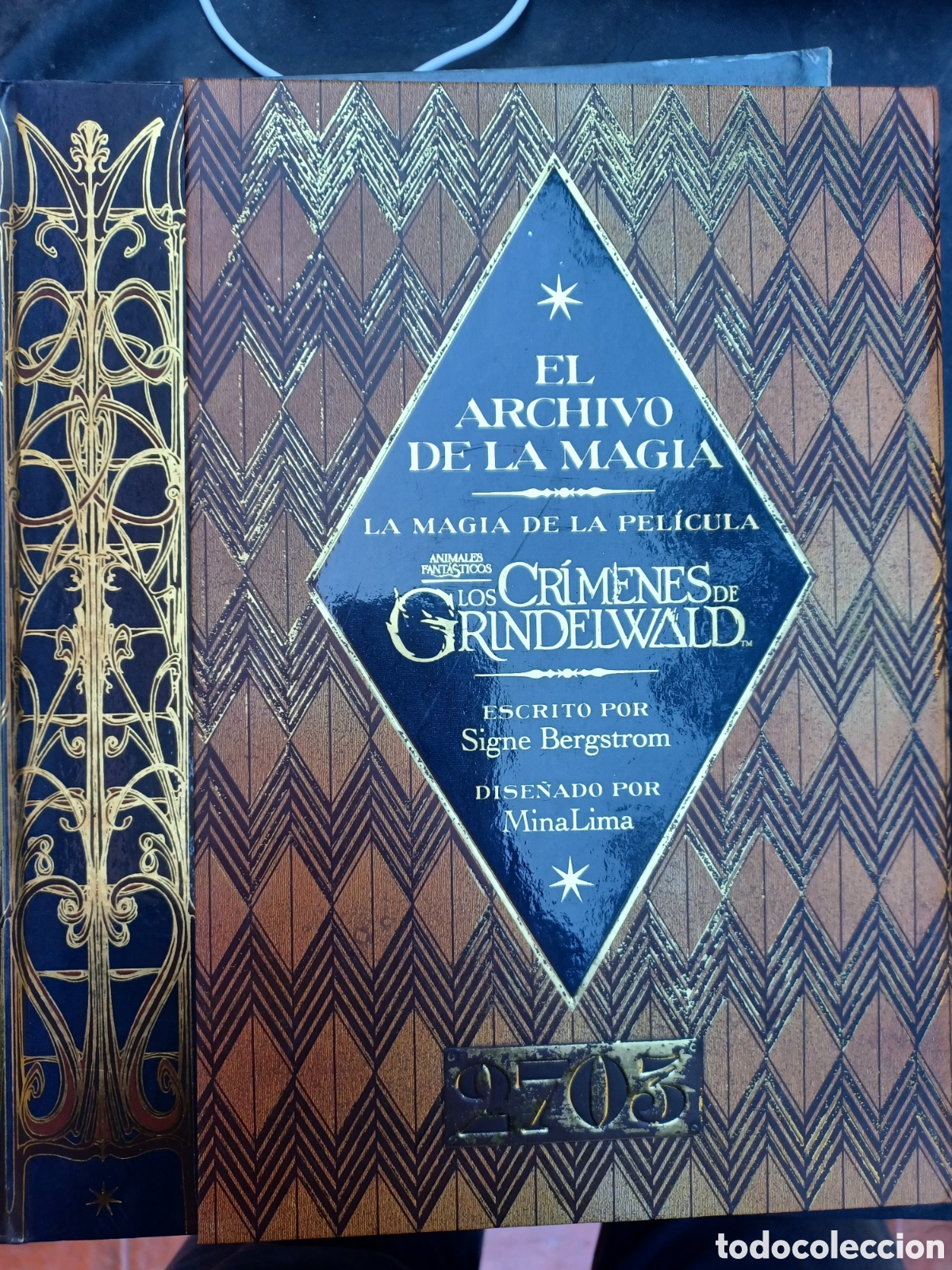 Libros de segunda mano: EL ARCHIVO DE LA MAGIA.LOS CR&Iacute;MENES DE GRINDELWALD