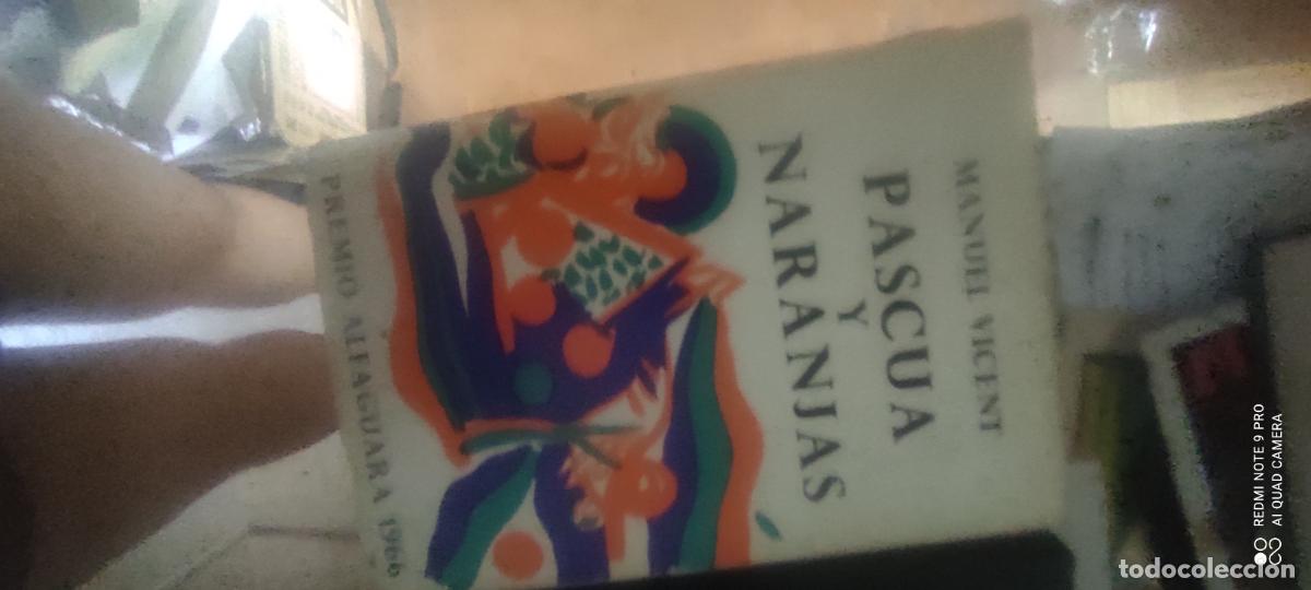 Libros de segunda mano: Pascua y naranjas Manuel Vicent Premio Alfaguara 1966 Sobrecubierta Guinovart