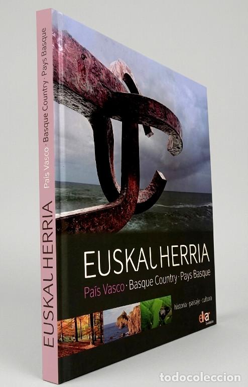 Gebrauchte B&uuml;cher: EUSKAL HERRIA. PAIS VASCO. BASQUE COUNTRY. PAYS BASQUE. HISTORIA. PAISAJE. CULTURA.