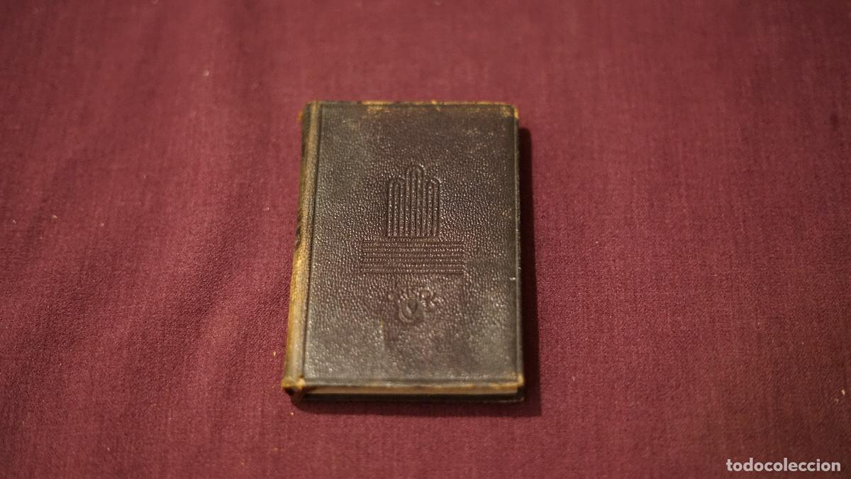 Libros de segunda mano: Sainz de Robles - Esquema de una historia de las universidades espa&ntilde;olas - Aguilar - Crisol - 1944