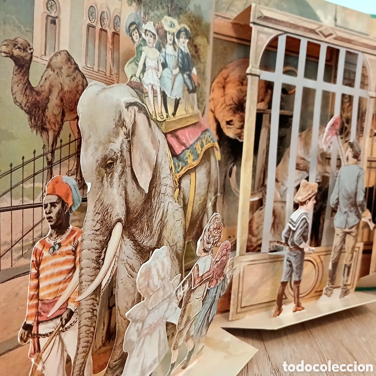 Libros de segunda mano: En el zoo: un libro desplegable para poner de pie - Foto 12
