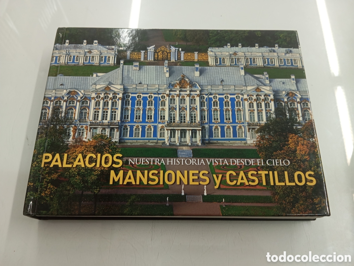 Libros de segunda mano: PALACIOS MANSIONES Y CASTILLOS NUESTRA HISTORIA VISTA DESDE EL CIELO LUNWERG EDITORES DESPLEGABLES