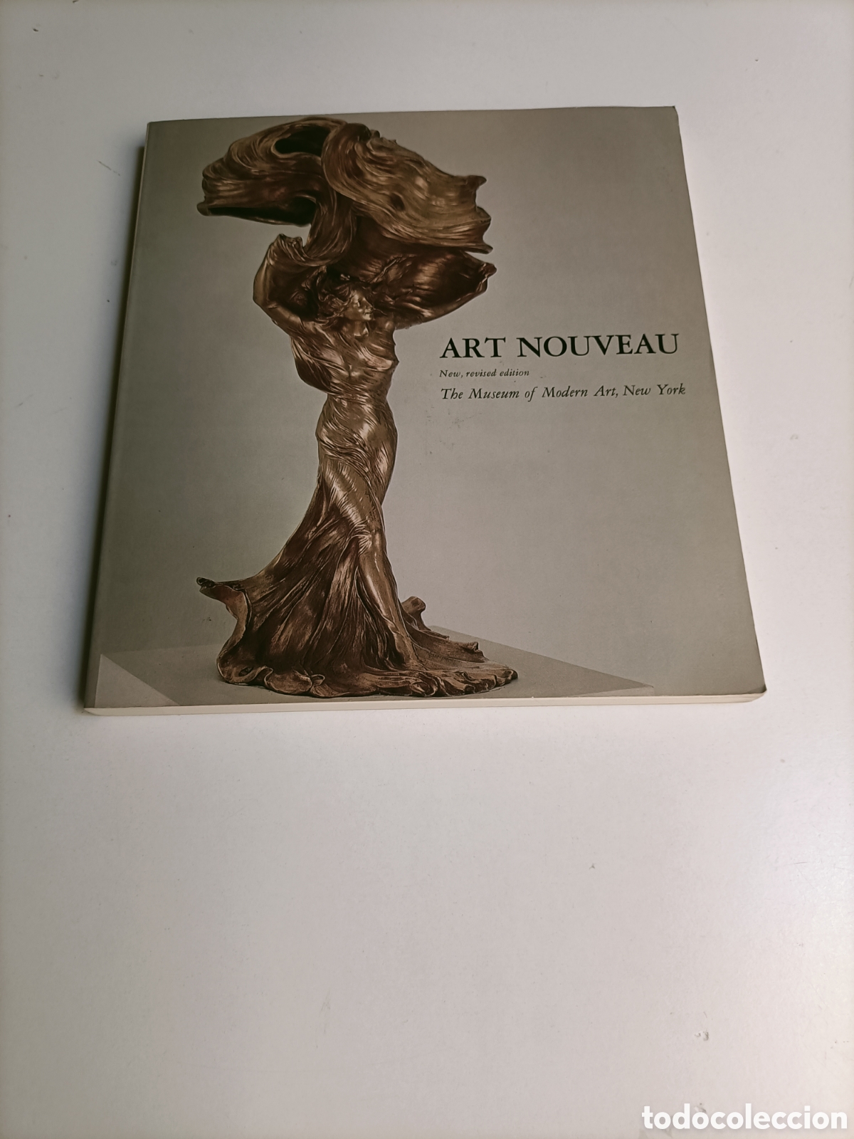 Libros de segunda mano: Art Nouveau. The Museum of Modern Art New York. Texto en ingl&eacute;s arte siglo XX