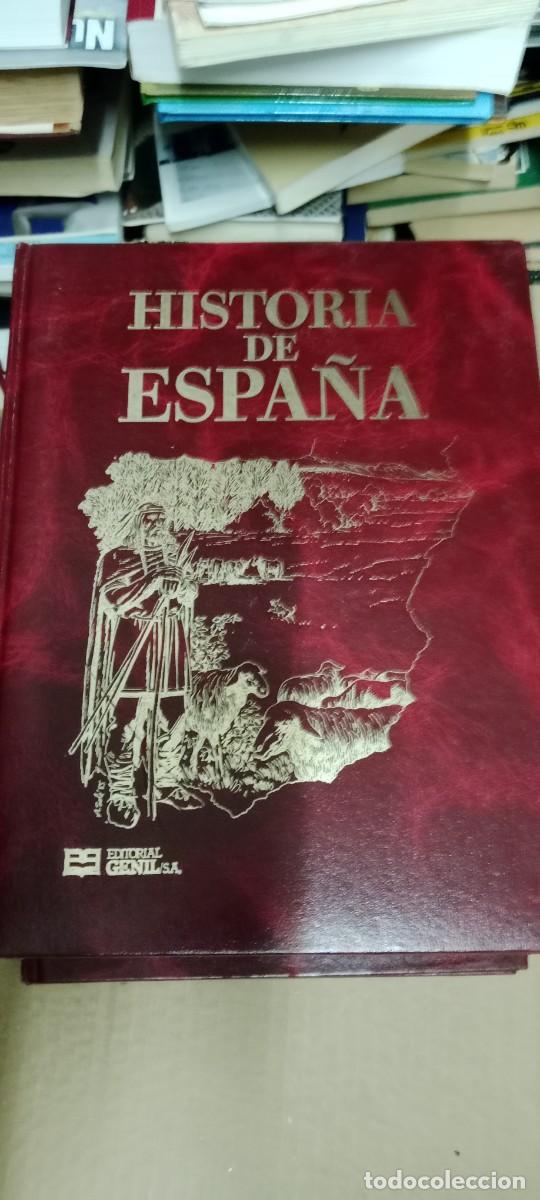 Libros de segunda mano: LOTE DE 5 TOMOS HISTORIA DE ESPA&Ntilde;A EDITORIAL GENIL TIPO COMIC LOS DE FOTO LIBRO B-MAT
