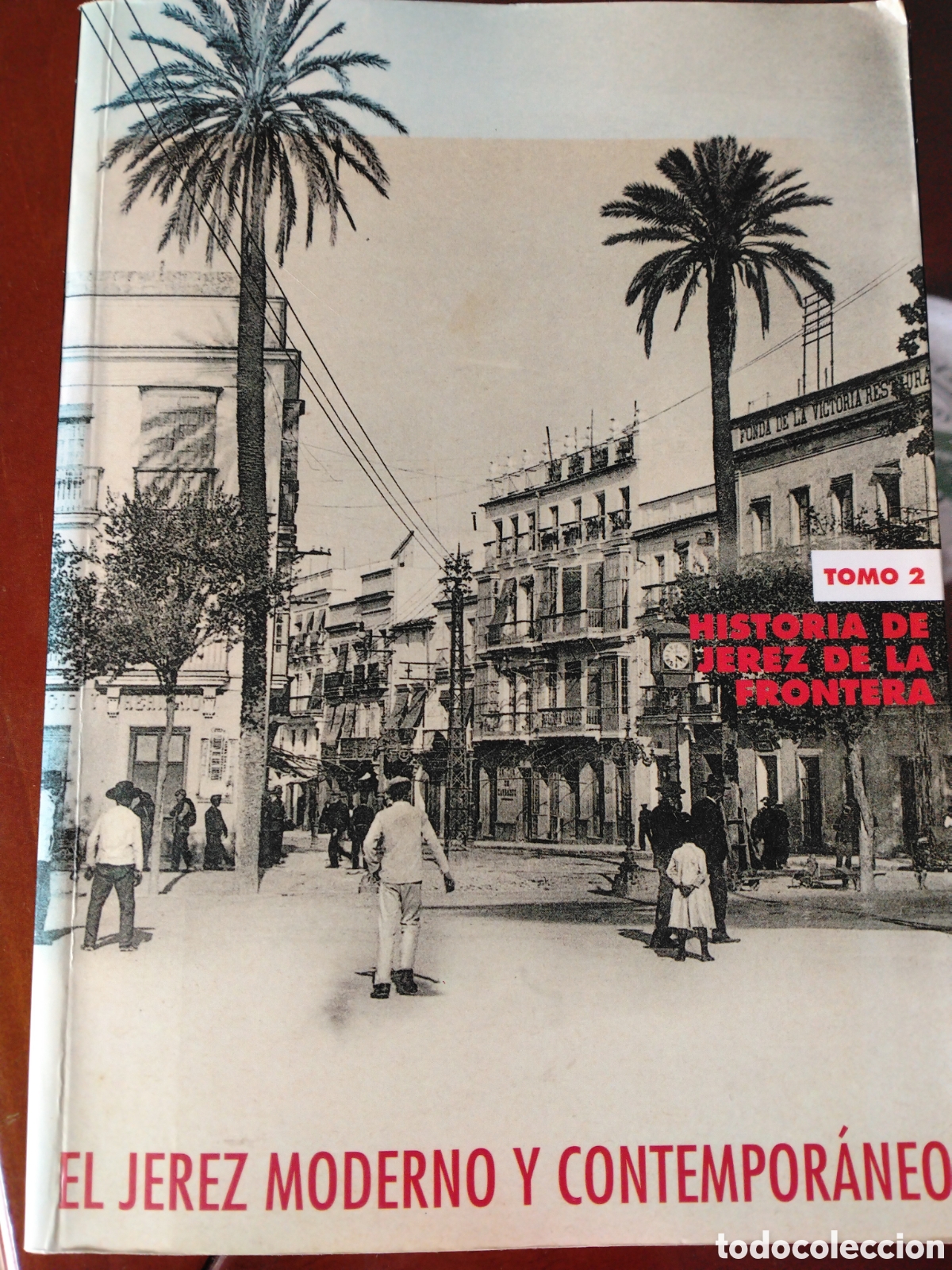 Libros de segunda mano: HISTORIA DE JEREZ - TOMO II - EL JEREZ MODERNO Y CONTEMPOR&Aacute;NEO -DIEGO CARO-DIPUTACI&Oacute;N DE C&Aacute;DIZ 1999.