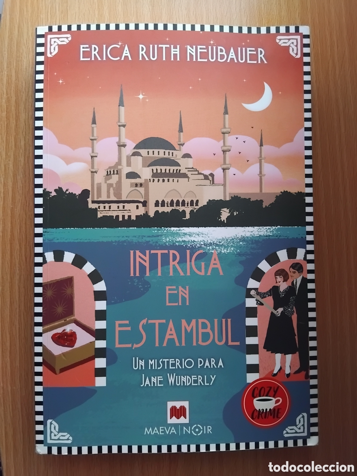 Libros de segunda mano: Intriga en Estambul;Erica Ruth Neubauer;Maeva;2026