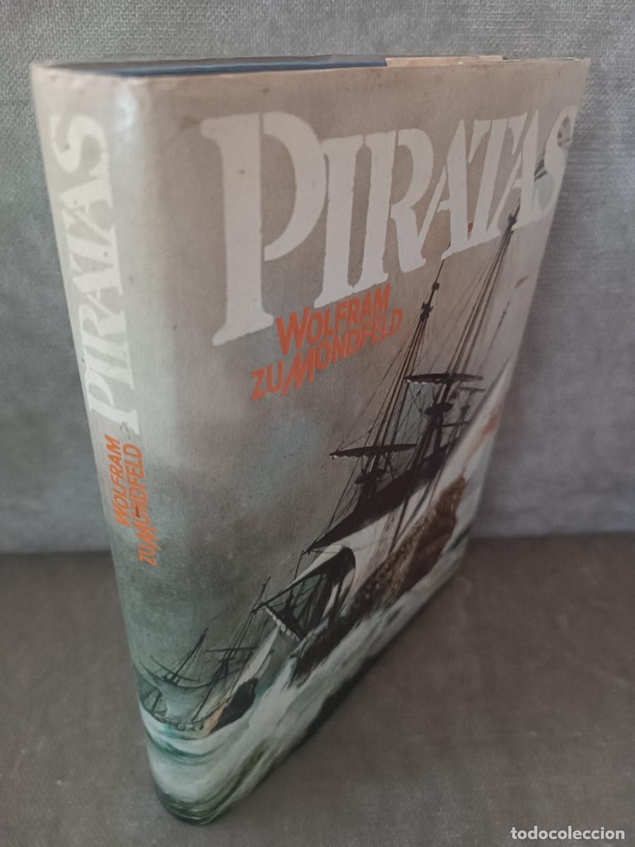 Libros de segunda mano: WOLFRAM ZUMONDFELD - PIRATAS - C&Iacute;RCULO DE LECTORES, 1978 - - Foto 2