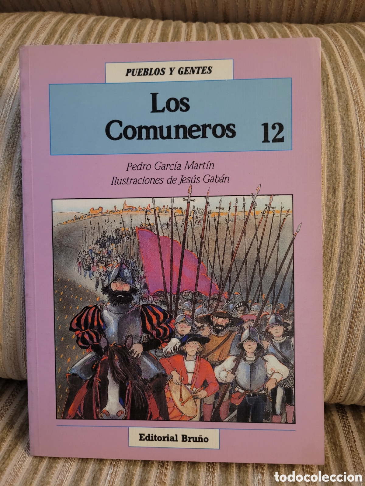 Libros de segunda mano: PUEBLOS Y GENTES (5 libros) - Foto 6