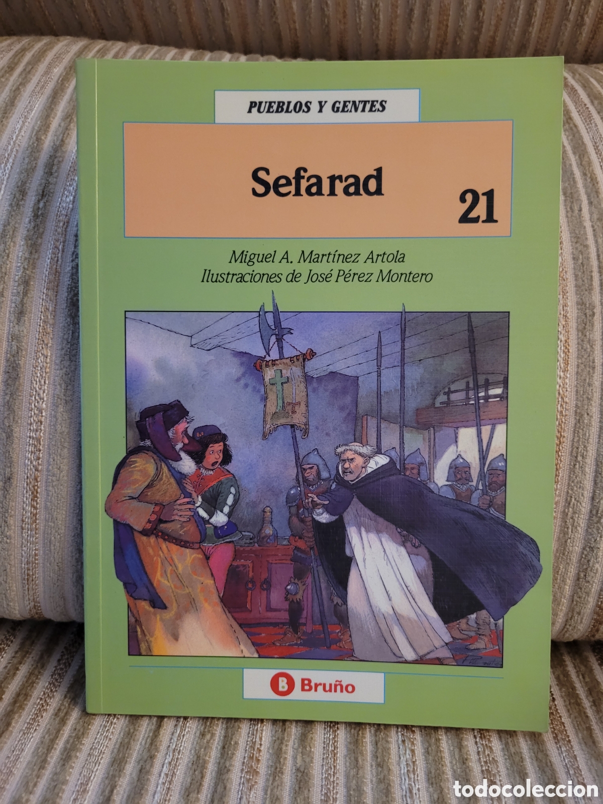 Libros de segunda mano: PUEBLOS Y GENTES (5 libros) - Foto 17