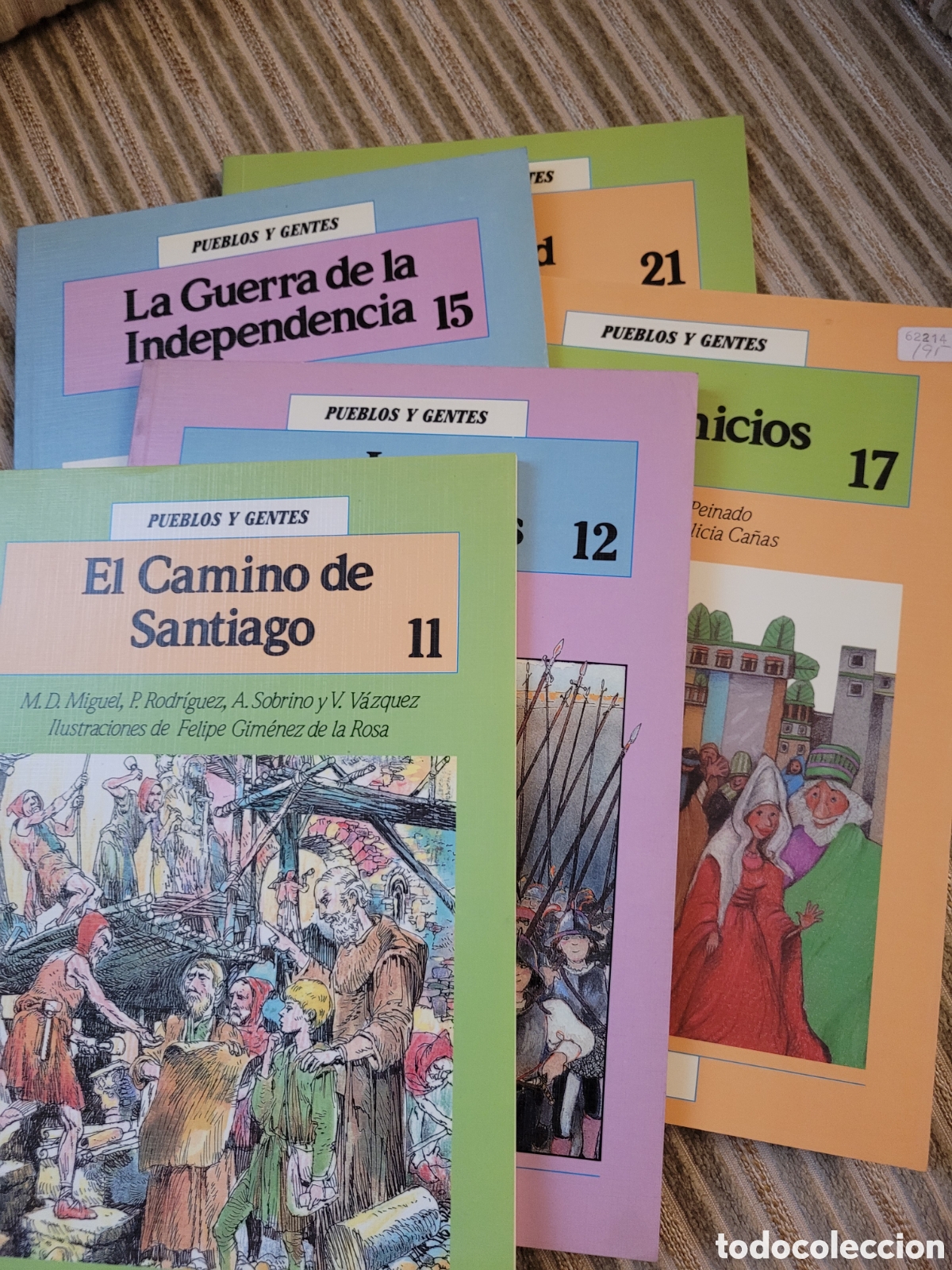 Libri di seconda mano: PUEBLOS Y GENTES (5 libros)