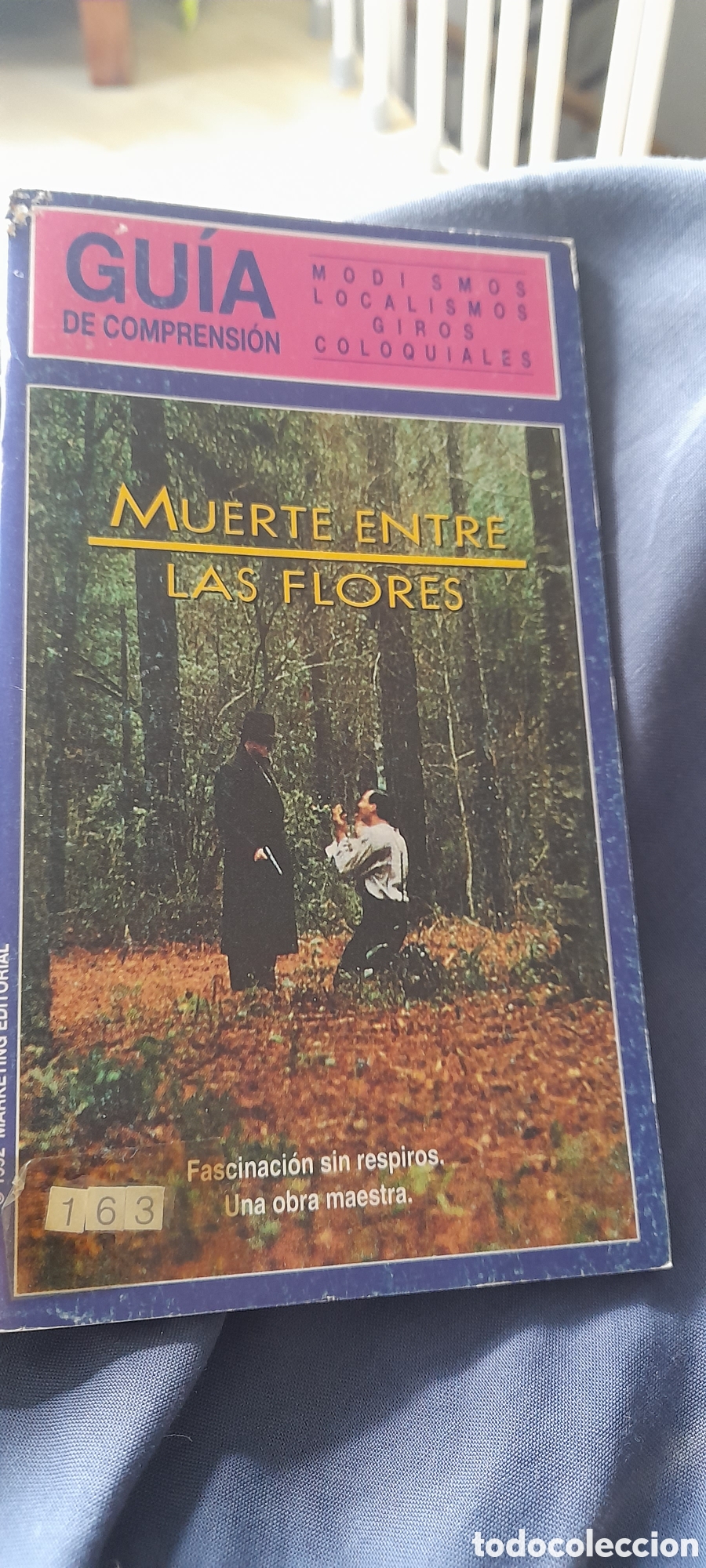Libros de segunda mano: Muerte entre las flores. Gu&iacute;a de comprensi&oacute;n