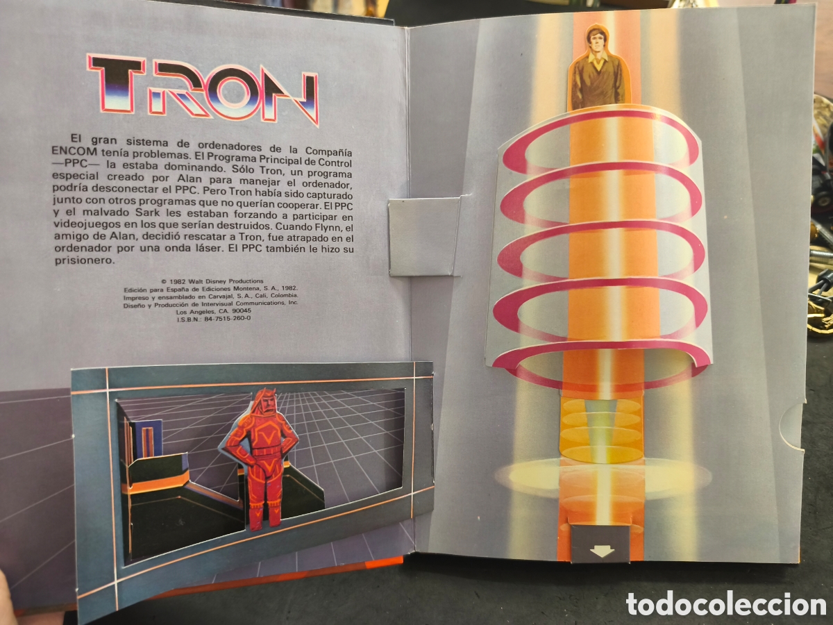 Libros de segunda mano: Libro pop Hop, Tron, Disney, 1982 - Foto 2
