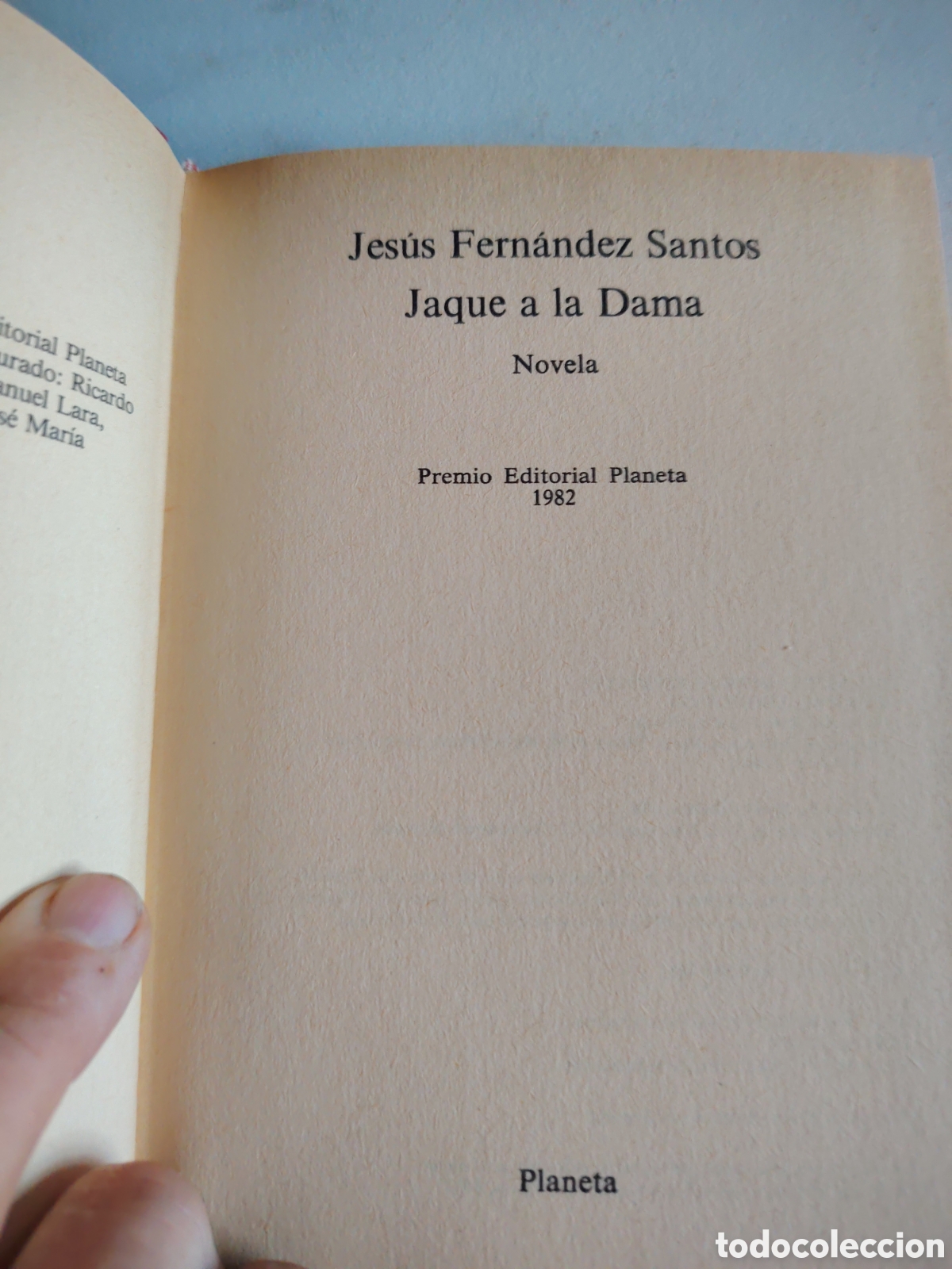 Libros de segunda mano: Premio planeta 1982, Jaque a la Dama, - Foto 2