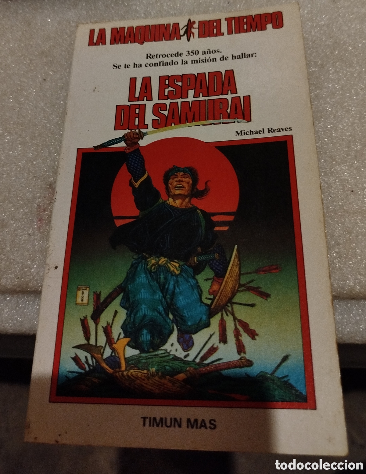 Libros de segunda mano: La espada del samur&aacute;i. La m&aacute;quina del tiempo. TIMUN MAS