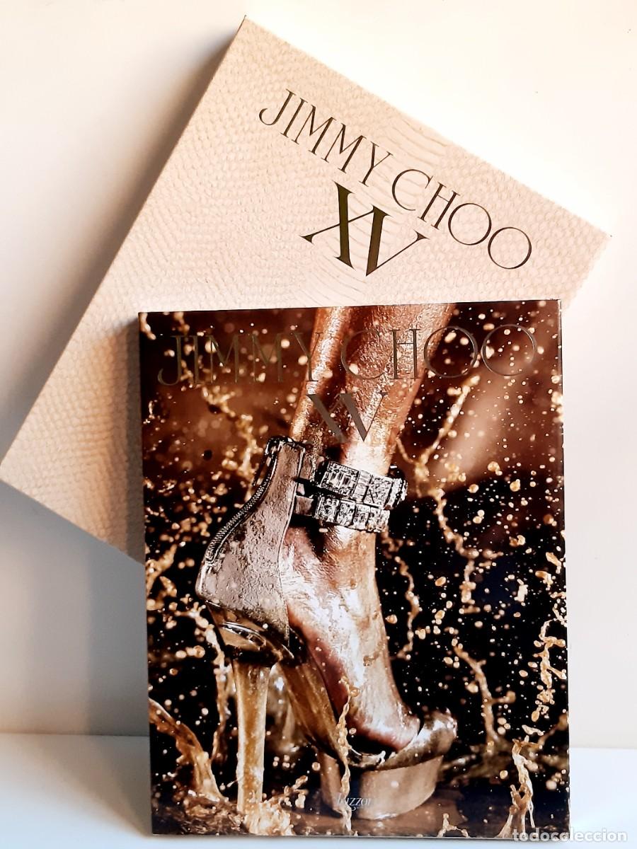 Libros de segunda mano: JIMMY CHOO XV - LIBRO 29X37X3.CM - Foto 2