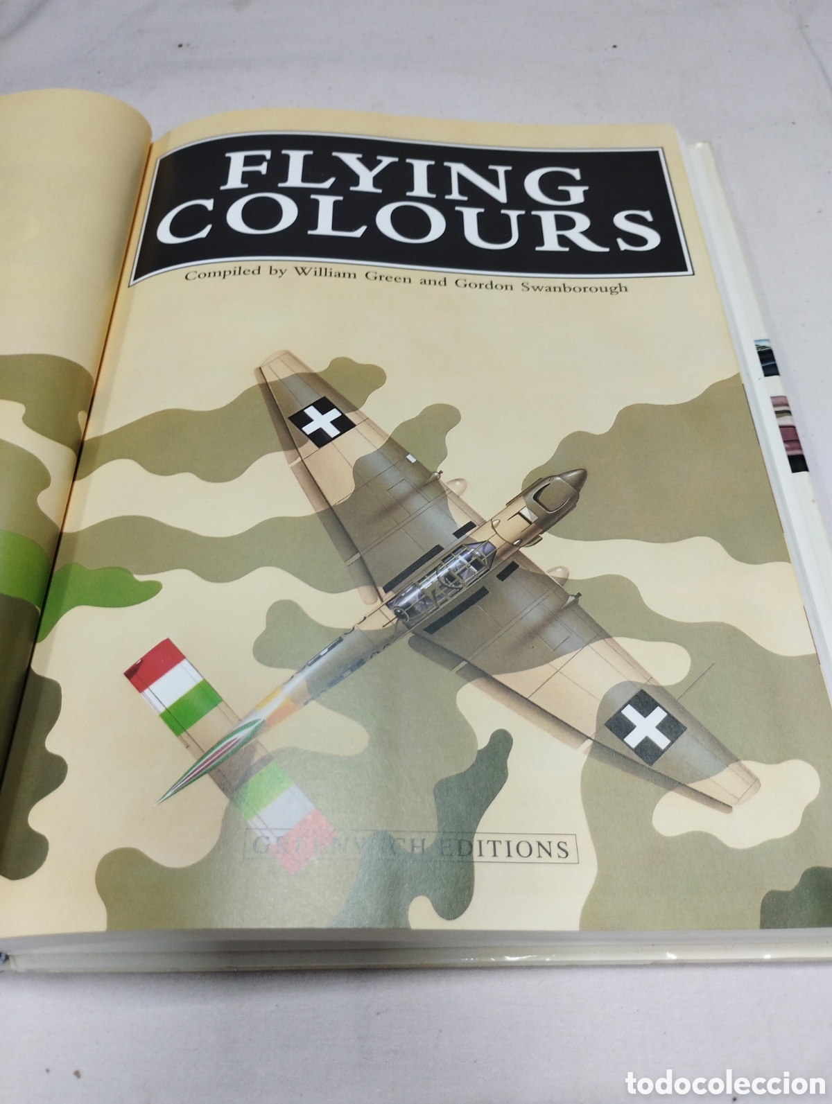 Libros de segunda mano: Flying colours. Green & Swanborough, 1997 - Foto 2