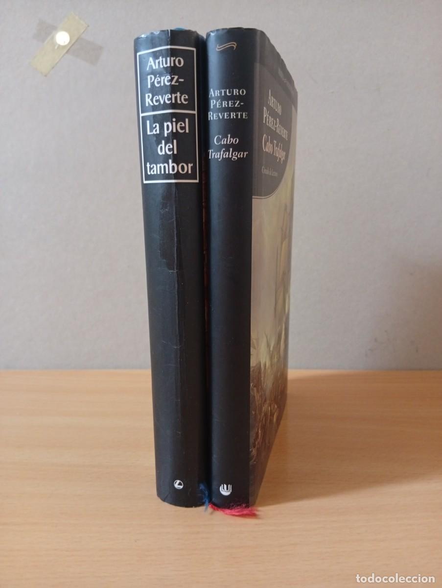 Libros de segunda mano: LOTE DE 2 NOVELAS DE ARTURO PEREZ-REVERTE - Foto 2