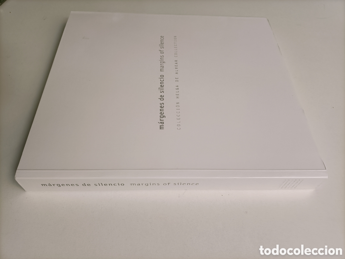 Libros de segunda mano: M&aacute;rgenes de silencio. Margins of silencie. Colecci&oacute;n Helga de Alvear collection. Arte siglo XX XXI