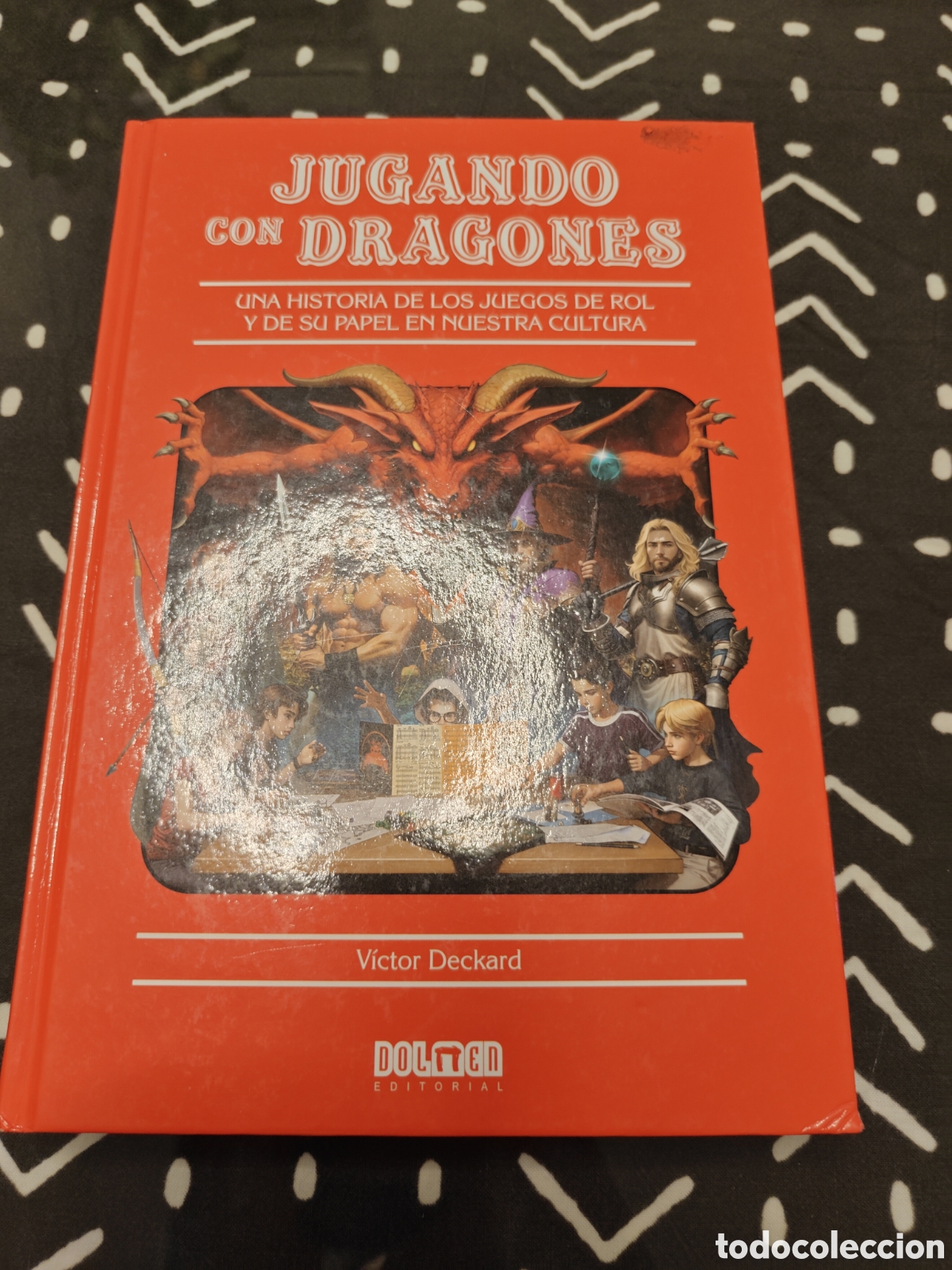 Libros de segunda mano: Jugando con dragones &ndash; V&iacute;ctor Deckard &ndash; Historia de los juegos de rol