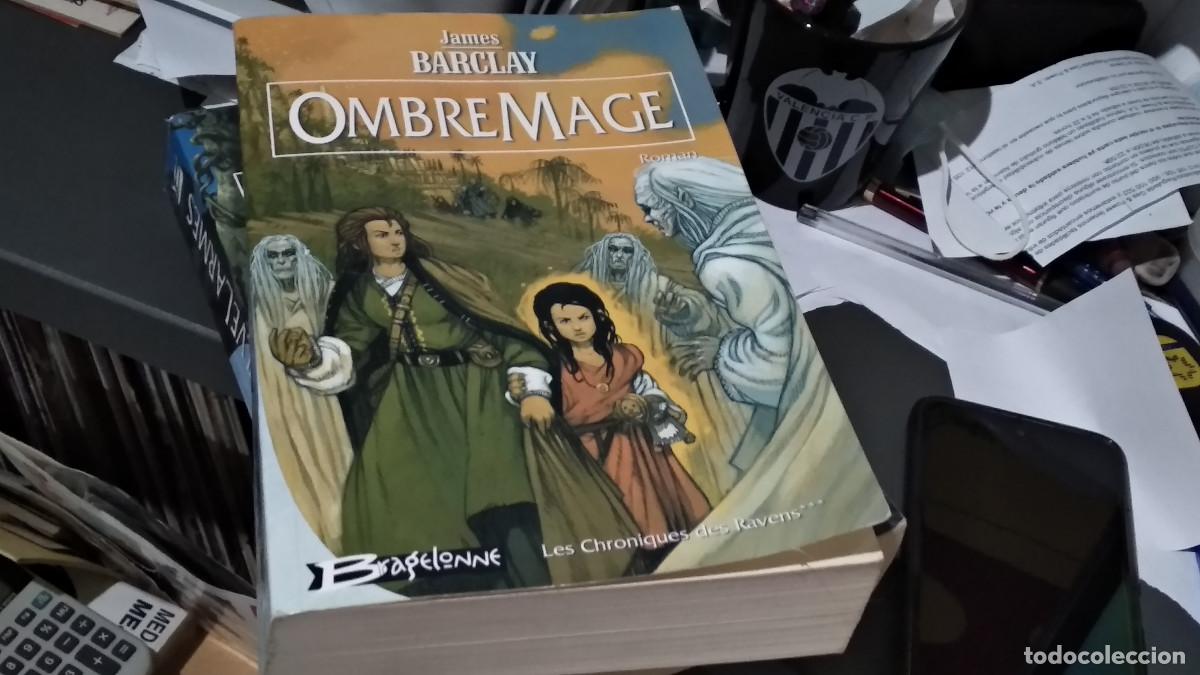 Libros de segunda mano: OmbreMage / Barclay, James - LES CHORONIQUES DES RAVENS N&ordm; 3 LIBRO EN FRANCES 2003 BRAGELONNE