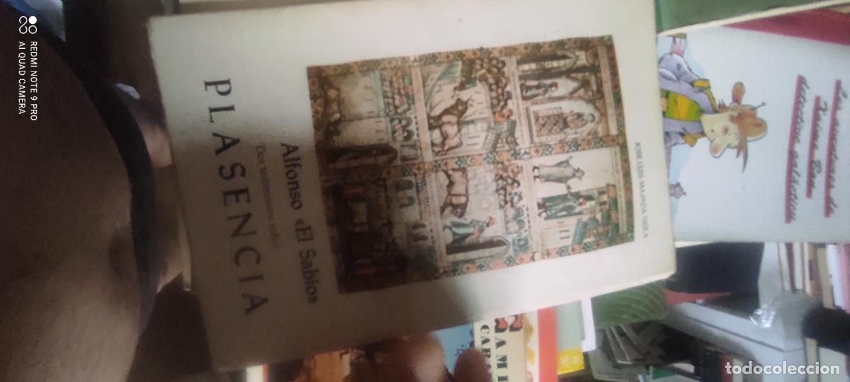 Livres d'occasion: Alfonso el Sabio. Dos testimonios sobre Plasencia. Jos&eacute; Luis Majada. A&ntilde;o 1971.