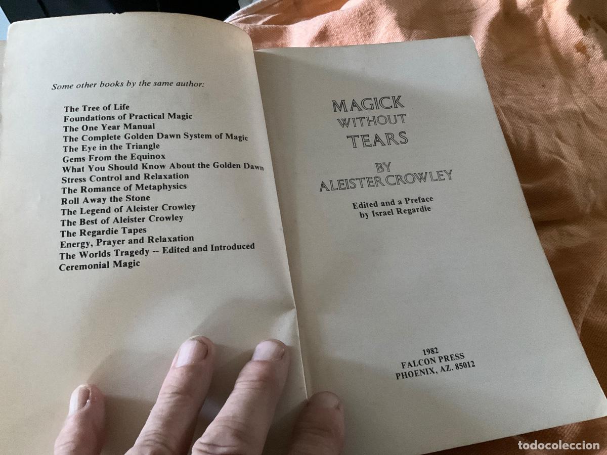Libros de segunda mano: CROWLEY, Aleister.- - Magick without Tears. - Foto 3