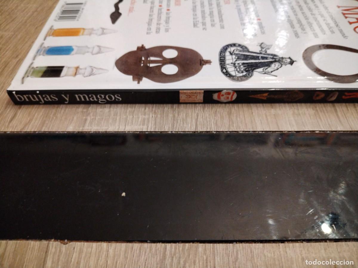 Libros de segunda mano: Brujas y magos- biblioteca visual altea - Foto 2