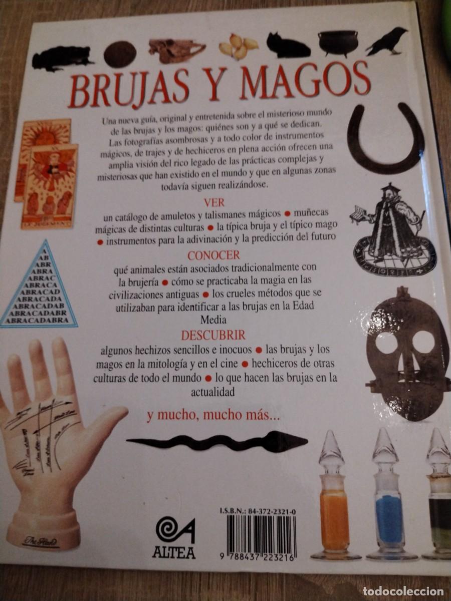 Libros de segunda mano: Brujas y magos- biblioteca visual altea - Foto 3