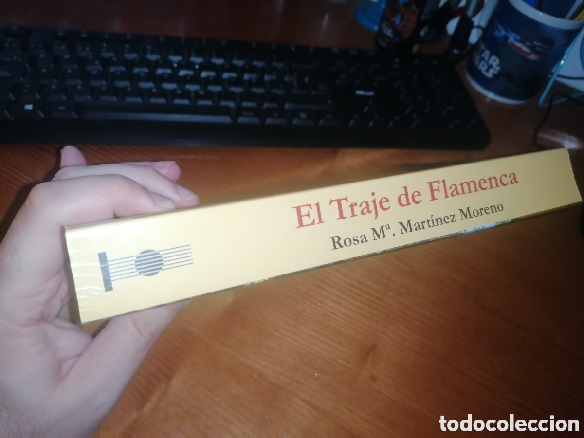 Libros de segunda mano: Libro: EL TRAJE DE FLAMENCA Rosa Mar&iacute;a Mart&iacute;nez Moreno - Foto 2