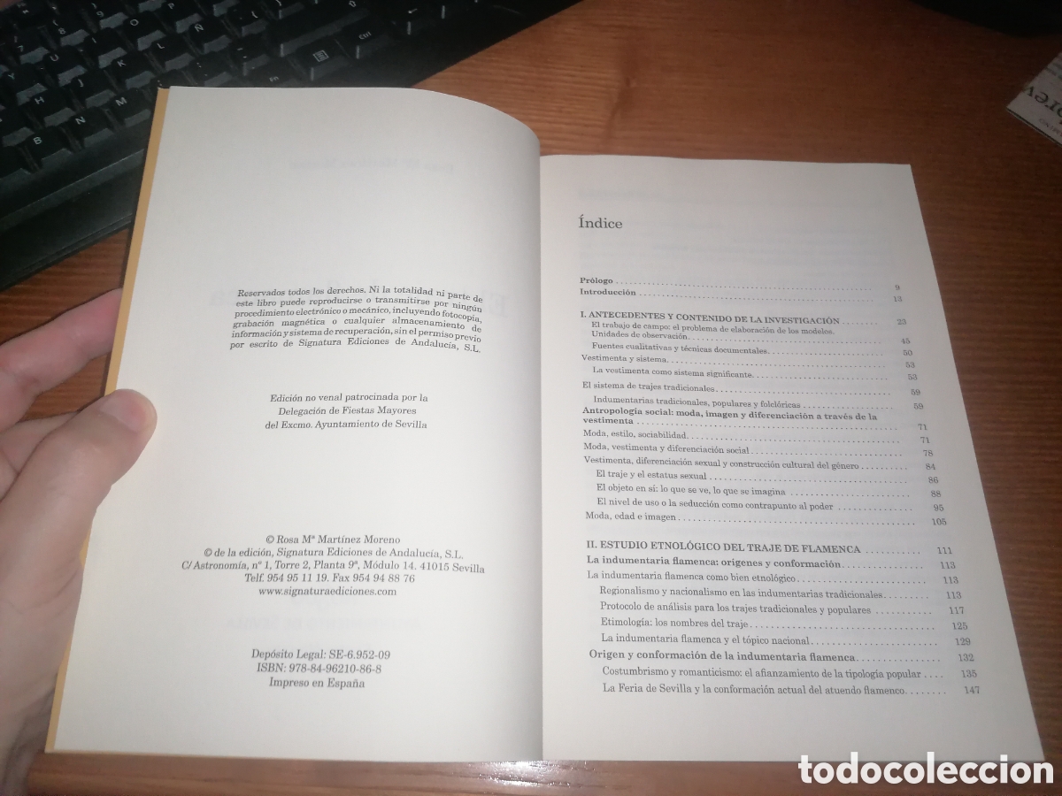 Libros de segunda mano: Libro: EL TRAJE DE FLAMENCA Rosa Mar&iacute;a Mart&iacute;nez Moreno - Foto 3