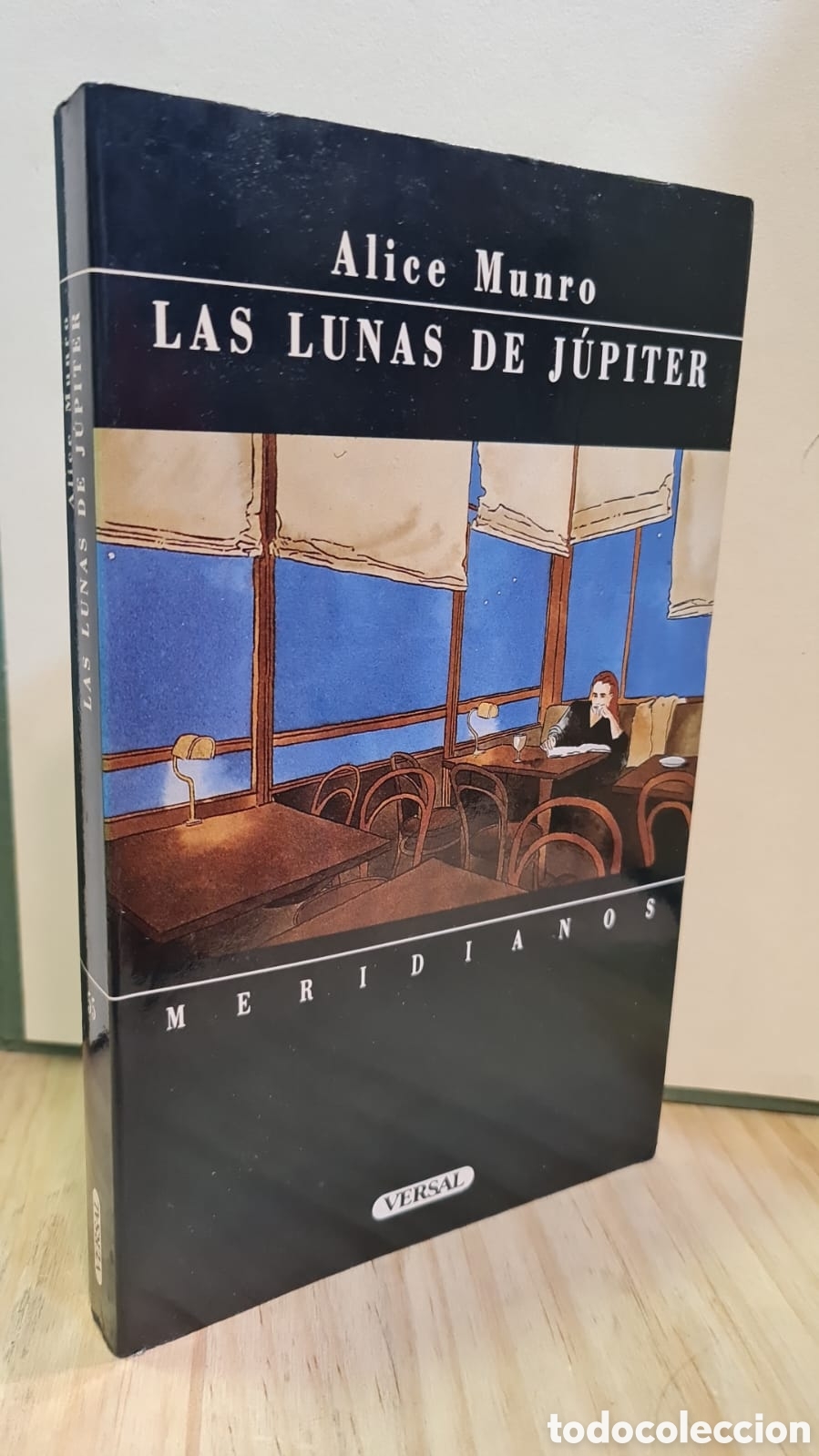 Libros de segunda mano: Las lunas de J&uacute;piter - Alice Munro - Foto 1