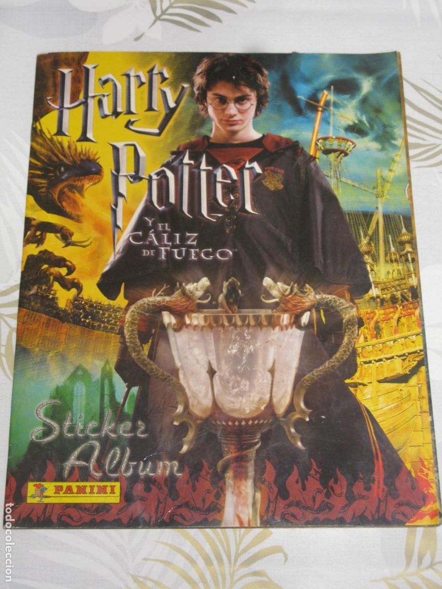 Libros de segunda mano: ALBUM HARRY POTTER Y EL CALIZ DE FUEGO. INCOMPLETO FALTAN 108 CROMOS APROX. PANINI 2005.