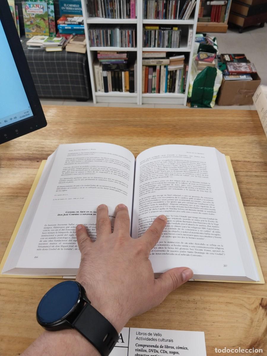 Libros de segunda mano: Notas de un archivo - Isabel Mart&iacute;nez-Barbeito - Foto 7