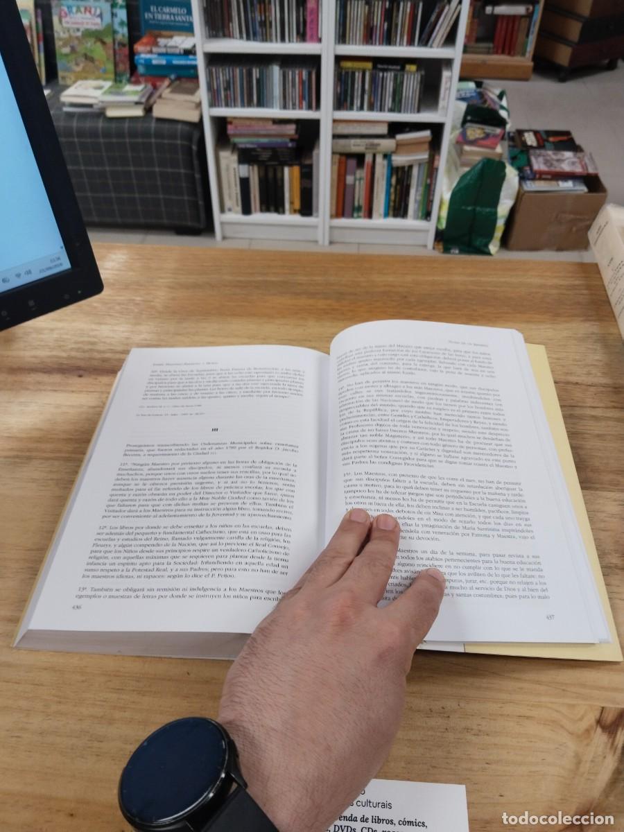 Libros de segunda mano: Notas de un archivo - Isabel Mart&iacute;nez-Barbeito - Foto 9