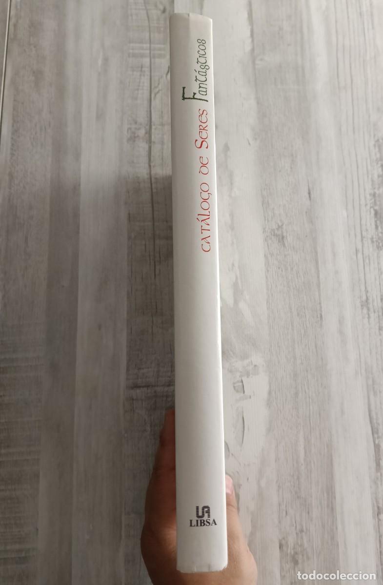 Libros de segunda mano: Cat&aacute;logo de Seres Fant&aacute;sticos - Foto 3