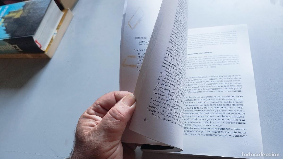 Libros de segunda mano: 14 LOS SISTEMAS URBANOS / / GARA 61 - Foto 12
