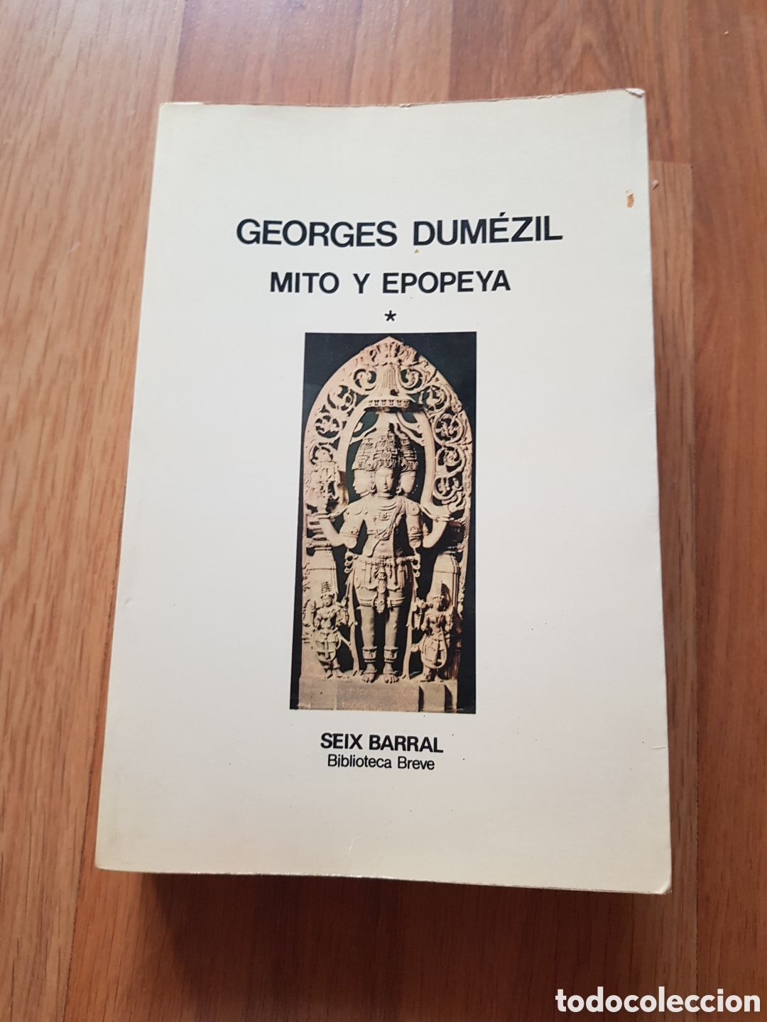 Libros de segunda mano: Mito y epopeya I. Georges Dum&eacute;zil