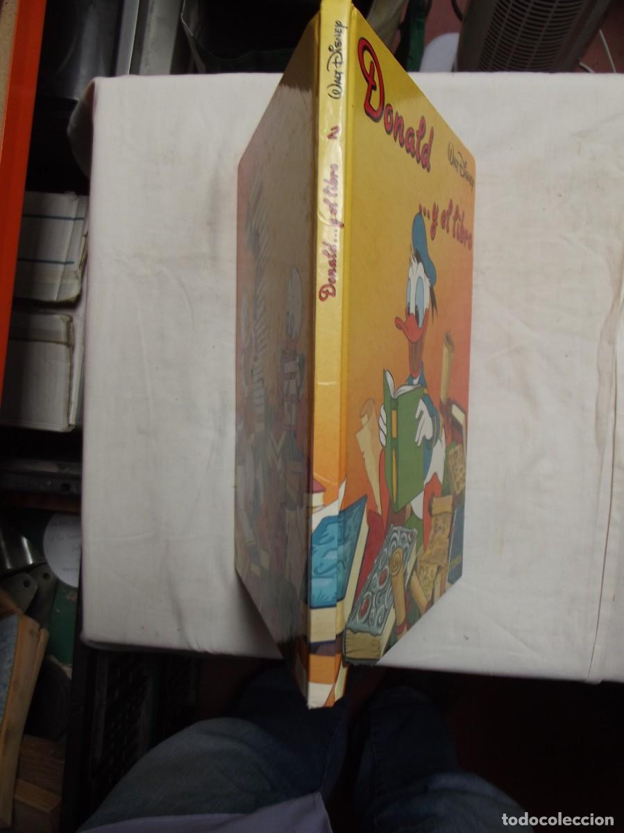 Libros de segunda mano: DONALD Y EL LIBRO WALT DISNEY N&ordm; 2 - Foto 2