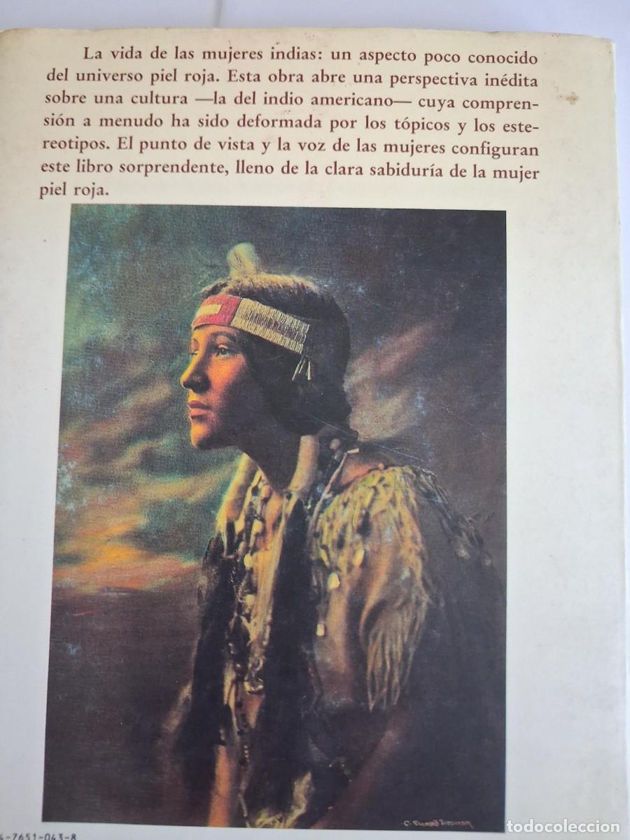 Libros de segunda mano: HUNGRY WOLF, Beverly.- - La vida de la mujer piel roja - Foto 2